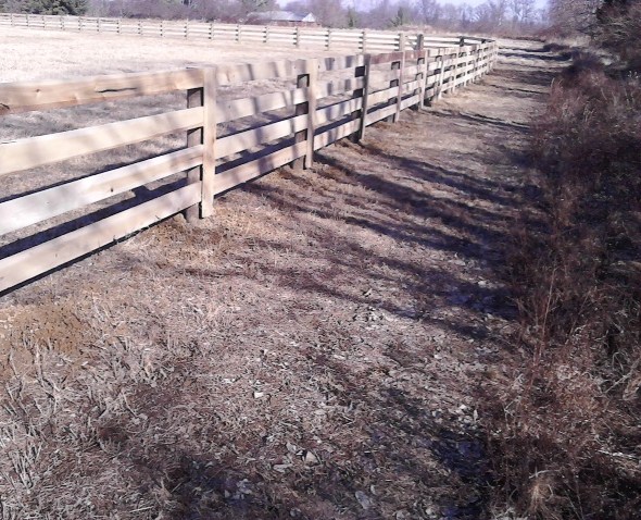 KY 4-Bd Fence