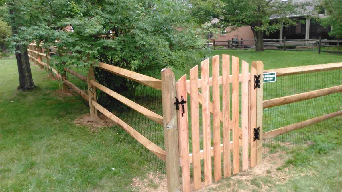 Vinyl Fence Care - The Fence Company