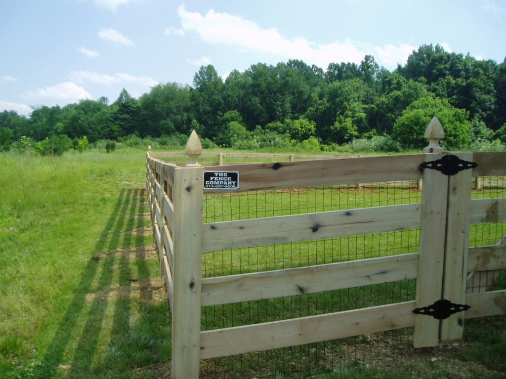 Kentucky Board The Fence Company